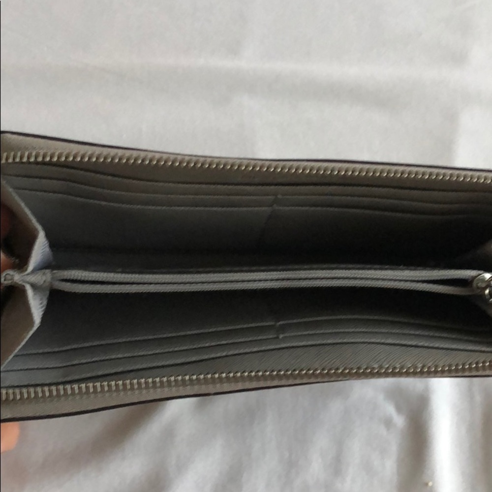 Wallet - Picture 3 of 3